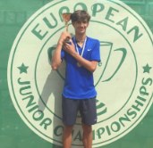 攻坚克难时 攻坚克难时