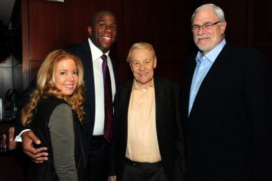 勇夺三枚奖 勇夺三枚奖